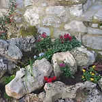 赛诺纳斯克洛索维缇斯旅馆